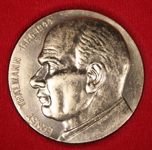 Medaille im Originaletui - Ernst Thälmann